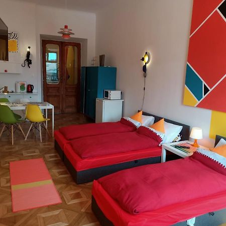 View To The Cracow Basic Apartment Krakow Exterior photo