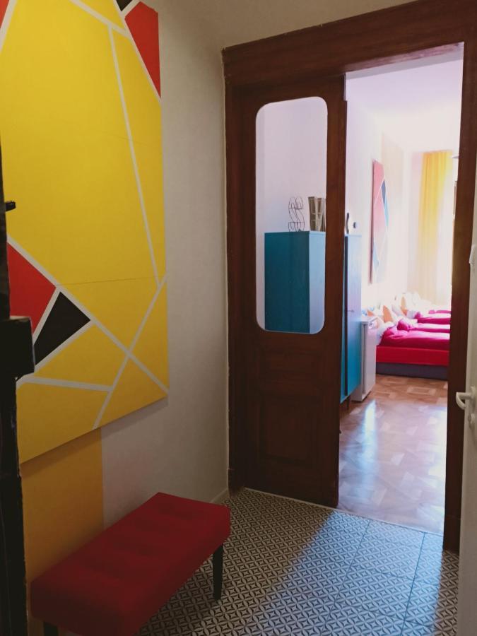 View To The Cracow Basic Apartment Krakow Exterior photo