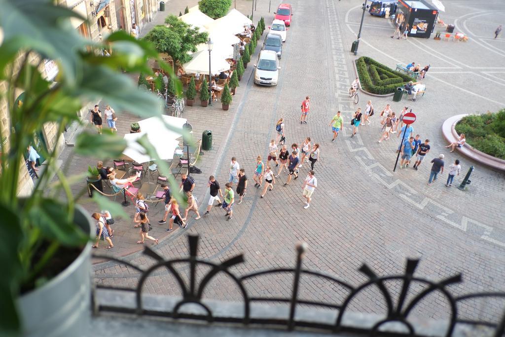 View To The Cracow Basic Apartment Krakow Exterior photo